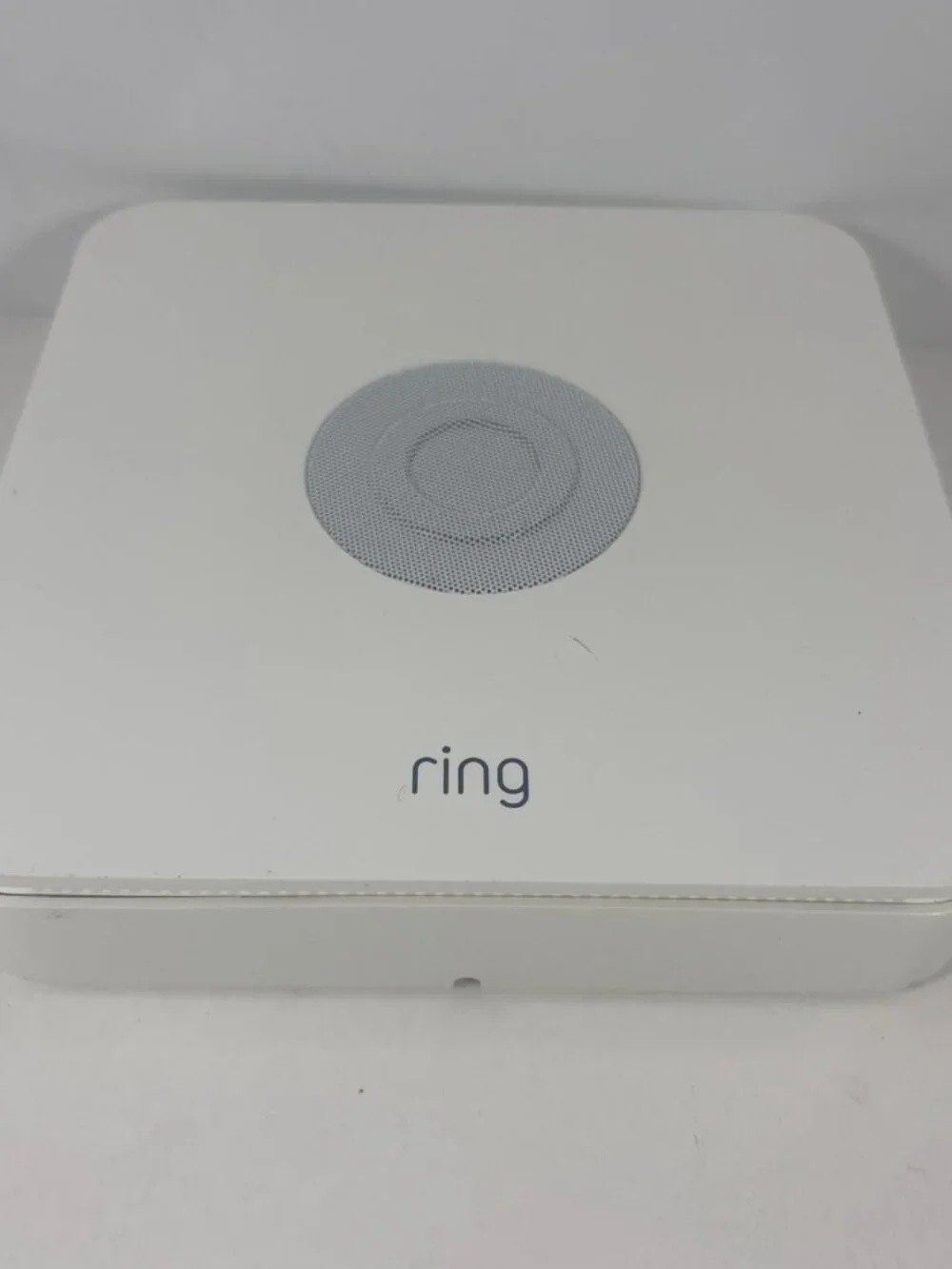 Ring Alarm Base Station -1st Gen- 4HB1S70EN0 w/ AC Adapter. Unknown Registration